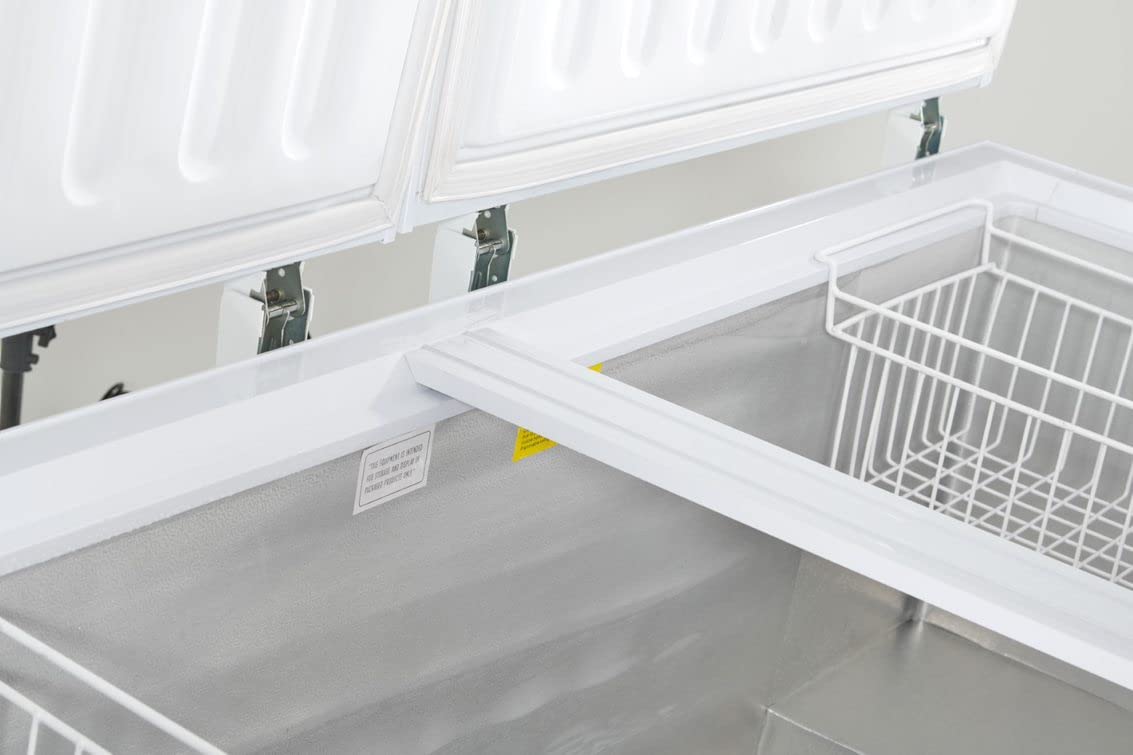 White 30 Cu Ft Chest Freezer W2677