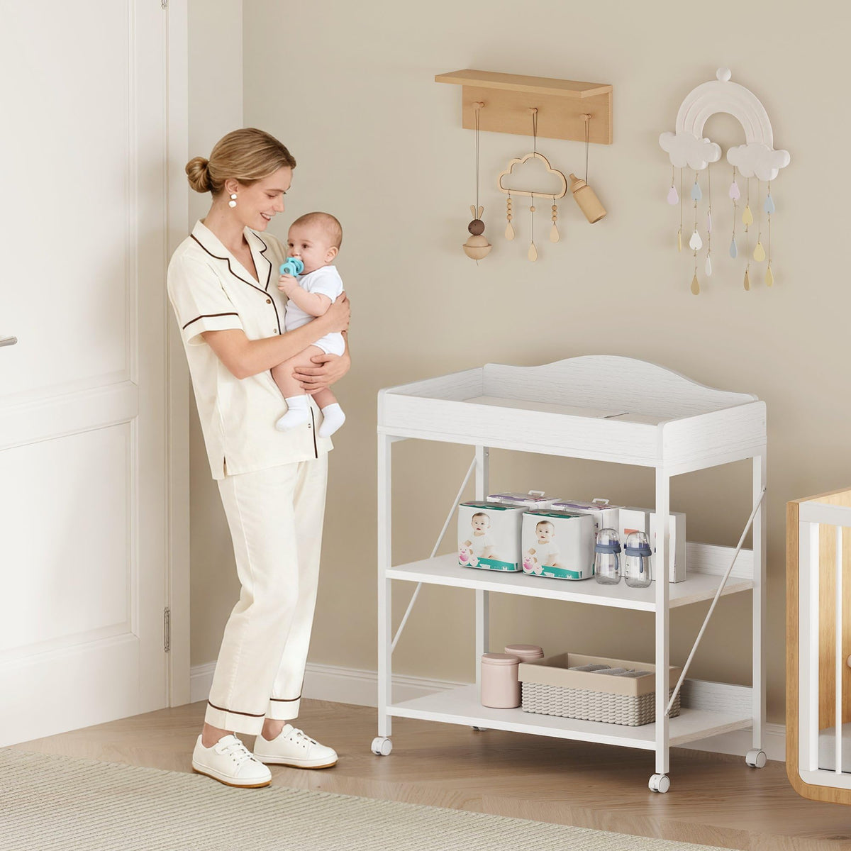 White Baby Changing Table with Pad M91155